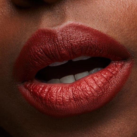 COPY - MAC MATTE LIPSTICK DIVA (603) Intense Reddish B… - Picture 6 of 6